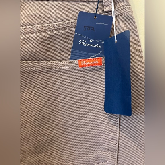 NEW- Façonnable Khaki Pants Men. Size 31 R - Picture 7 of 8